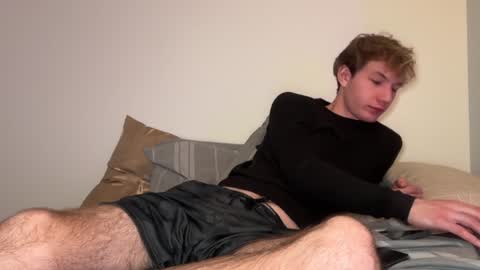 Snapshot of oliver_beck chatting on January 14, 2025, 2:19 am Oliver Beck online show from January 14, 2025, 2:19 am