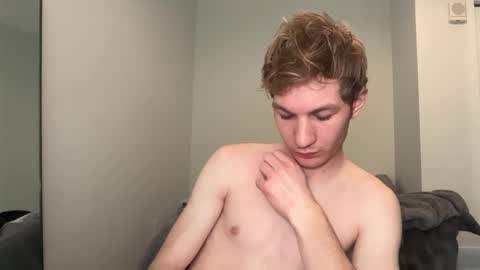 Snapshot of oliver_beck chatting on March 3, 2025, 7:17 pm Oliver Beck online show from March 3, 2025, 7:17 pm