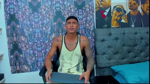 Snapshot of oliver_smith_2 chatting on January 5, 2025, 9:03 pm oliver_smith_2 online show from January 5, 2025, 9:03 pm