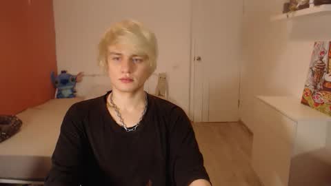 Oliver online show from November 7, 2025, 1:05 am