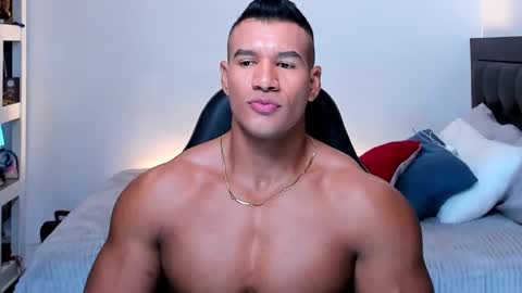 Snapshot of oliver_tommy chatting on September 21, 2025, 1:51 am oliver_tommy online show from September 21, 2025, 1:51 am