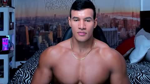 Snapshot of oliver_tommy chatting on October 12, 2025, 1:26 am oliver_tommy online show from October 12, 2025, 1:26 am