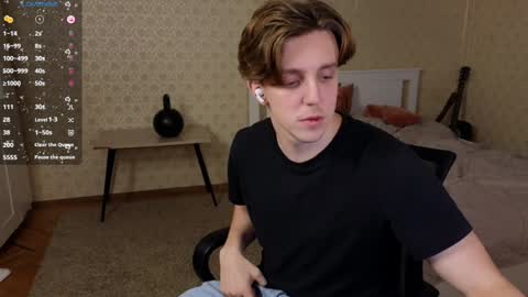 Oliver Evans online show from December 10, 2024, 12:39 am