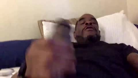 olivertwist1273 online show from December 31, 2024, 5:29 pm