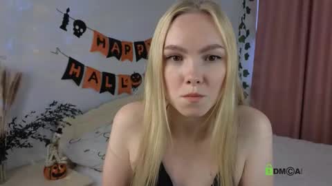 Snapshot of olivia_888 chatting on October 19, 2025, 8:59 am olivia_888 online show from October 19, 2025, 8:59 am