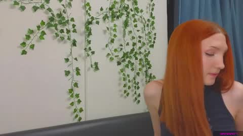 Snapshot of olivia_rid chatting on October 4, 2025, 6:28 pm OLIVIA online show from October 4, 2025, 6:28 pm
