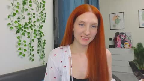  OLIVIA    online show from December 21, 2025, 9:44 pm