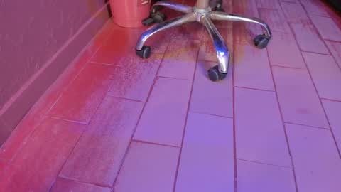   online show from March 7, 2025, 12:34 pm