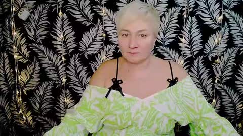 Kelly online show from December 21, 2024, 3:42 pm