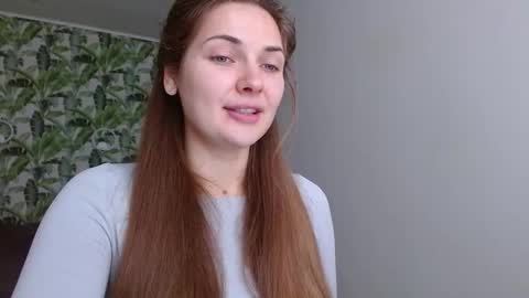 Olivia online show from November 2, 2025, 5:21 am