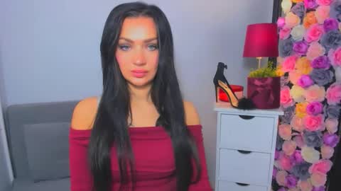 Snapshot of oliviawomen chatting on November 8, 2025, 10:26 am OliviaWomen online show from November 8, 2025, 10:26 am