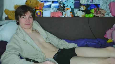 Snapshot of ololkd chatting on November 2, 2025, 7:05 pm Tony online show from November 2, 2025, 7:05 pm