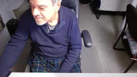 Snapshot of ondoko1234 chatting on January 19, 2025, 1:00 am ondoko1234 online show from January 19, 2025, 1:00 am