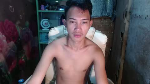 Snapshot of onebigloadxxx chatting on January 2, 2025, 5:24 am Wyn Will serve you and be your slave online show from January 2, 2025, 5:24 am