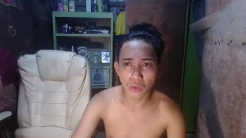 Snapshot of onebigloadxxx chatting on January 26, 2025, 12:22 pm Wyn Will serve you and be your slave online show from January 26, 2025, 12:22 pm