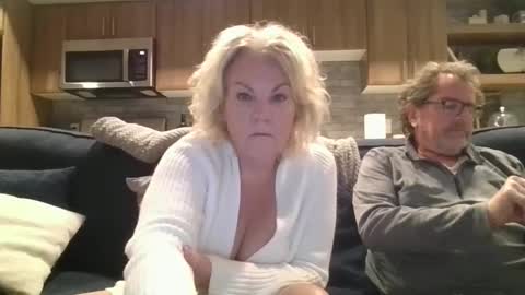 couple mature milf bigboobs curvy mommydaddy online show from January 9, 2025, 1:29 am