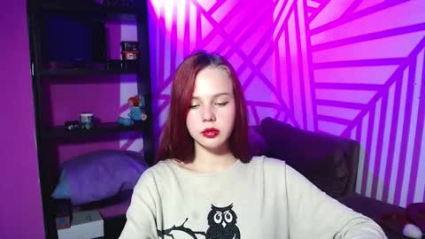 onessandra online show from September 30, 2025, 7:35 am