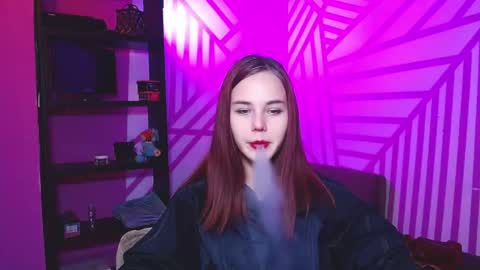 onessandra online show from November 4, 2025, 3:38 am