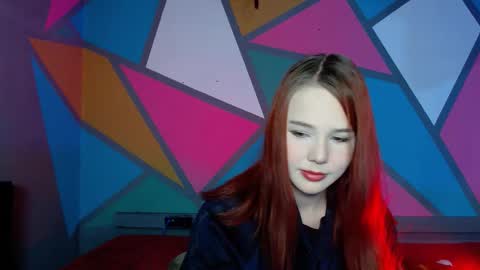 onessandra online show from November 18, 2025, 7:02 am