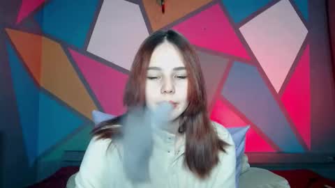 onessandra online show from December 5, 2025, 2:31 am