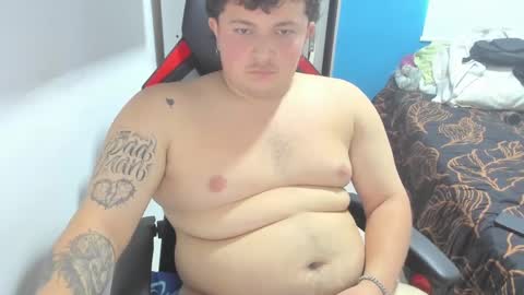 Andres INDEPENDENT MODEL online show from February 17, 2025, 7:42 pm