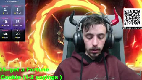 Snapshot of oni_hoshi chatting on December 22, 2024, 8:03 pm Oni hoshi online show from December 22, 2024, 8:03 pm