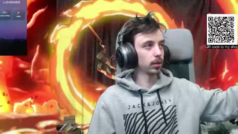 Snapshot of oni_hoshi chatting on February 24, 2025, 7:41 pm Oni hoshi online show from February 24, 2025, 7:41 pm