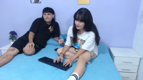 Snapshot of onixandghosty chatting on November 20, 2025, 7:24 pm onixandghosty online show from November 20, 2025, 7:24 pm