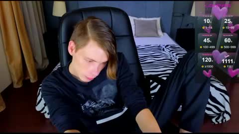 Snapshot of only_eric chatting on February 15, 2025, 6:01 pm Erick online show from February 15, 2025, 6:01 pm