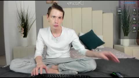 Snapshot of only_eric chatting on March 3, 2025, 4:25 am Erick online show from March 3, 2025, 4:25 am