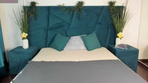 Snapshot of only_eric chatting on September 15, 2025, 10:15 am Erick online show from September 15, 2025, 10:15 am