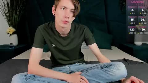 Snapshot of only_eric chatting on October 2, 2025, 7:59 am Erick online show from October 2, 2025, 7:59 am