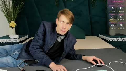 Snapshot of only_eric chatting on November 30, 2025, 6:06 am Erick online show from November 30, 2025, 6:06 am