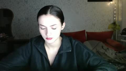 Amalia online show from December 6, 2024, 6:39 pm