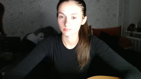 Amalia online show from September 25, 2025, 6:44 pm