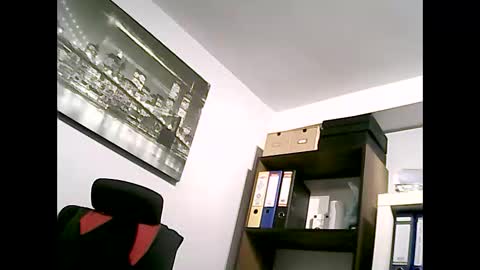 onlyprivate m35 online show from December 1, 2025, 11:15 am