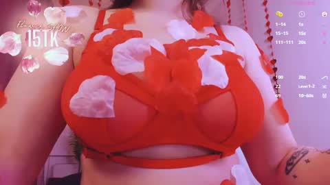  Chloe  follow me  online show from February 15, 2025, 6:55 pm