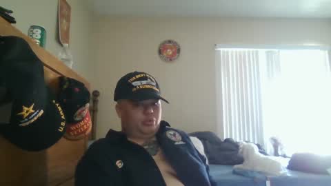 Snapshot of oorah1775 chatting on February 25, 2025, 7:03 pm oorah1775 online show from February 25, 2025, 7:03 pm