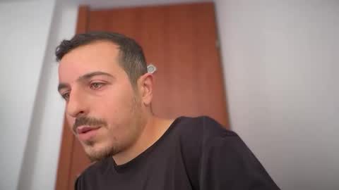 or online show from December 2, 2025, 9:36 am