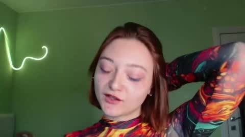 Melani  online show from November 1, 2025, 10:28 am