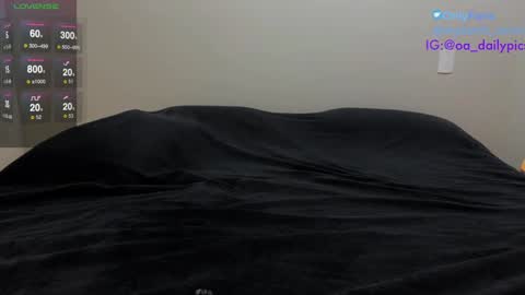 Snapshot of orgasmic_asian chatting on December 19, 2024, 6:34 pm Orgasmic Asian online show from December 19, 2024, 6:34 pm