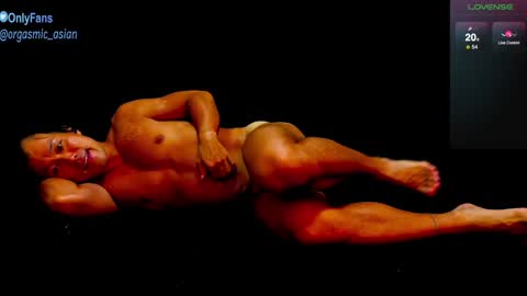 Snapshot of orgasmic_asian chatting on February 5, 2025, 6:04 pm Orgasmic Asian online show from February 5, 2025, 6:04 pm