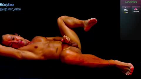 Snapshot of orgasmic_asian chatting on February 17, 2025, 5:21 pm Orgasmic Asian online show from February 17, 2025, 5:21 pm