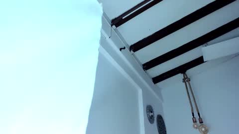 Miss Guzman  online show from January 29, 2025, 11:30 am