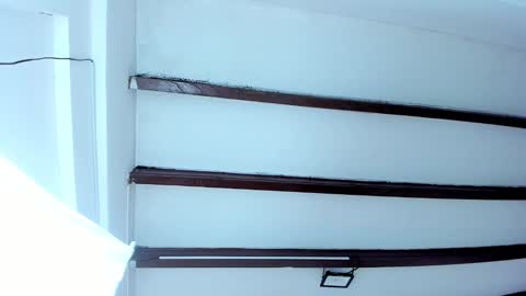 Miss Guzman  online show from February 8, 2025, 11:12 am