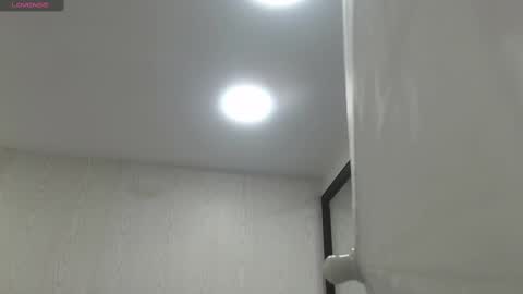 Miss Guzman  online show from February 28, 2025, 11:03 am