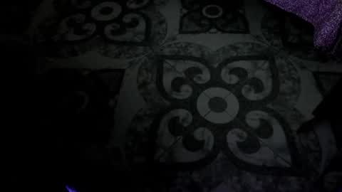 Miss Guzman  online show from October 2, 2025, 11:12 pm