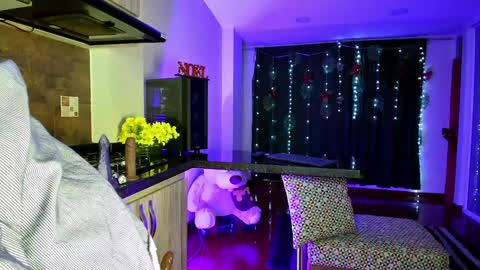 Oriana online show from January 2, 2025, 1:38 am