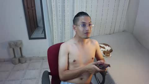 Snapshot of orionferrer chatting on December 16, 2025, 1:21 am Orion online show from December 16, 2025, 1:21 am