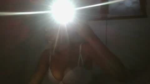 ornellahhh online show from October 6, 2025, 8:01 am